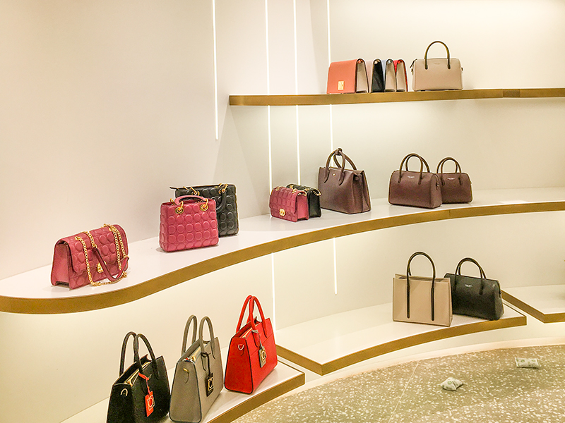 （2020年）皮尔卡丹连锁皮具店(图2)