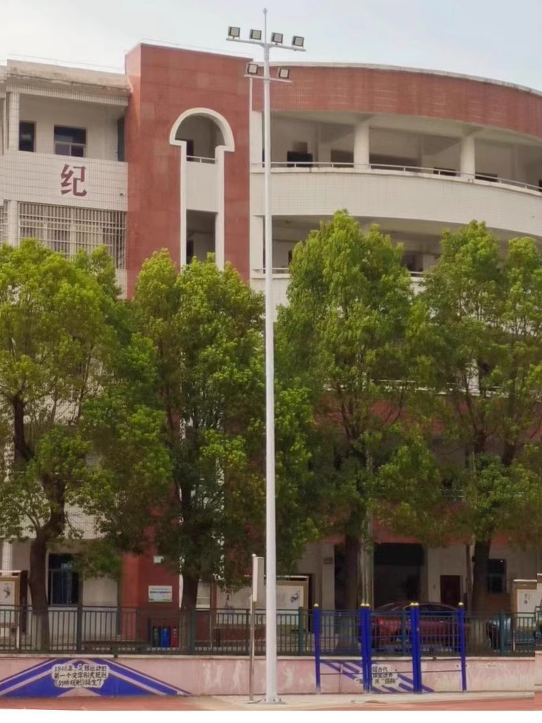 户外球场灯高杆灯强光大功率探照射灯工地建筑爆亮RGBW七彩投光灯(图15)